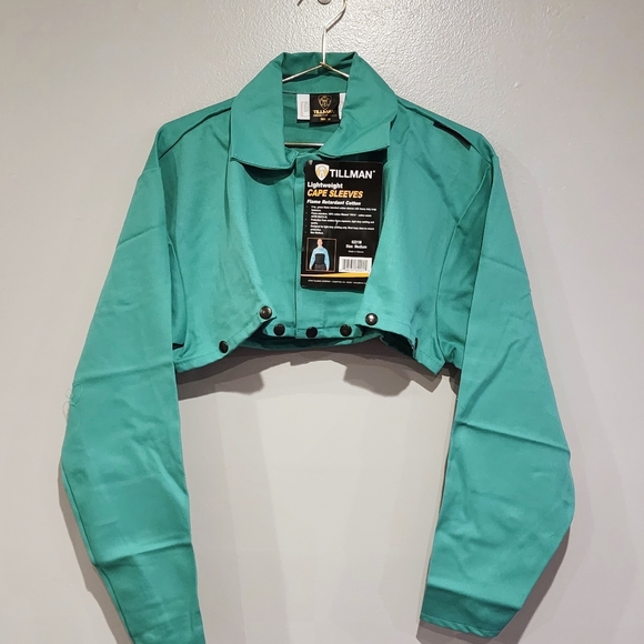 New Tillman Flame Resistant Cape Sleeve - Size Medium - Picture 3 of 5